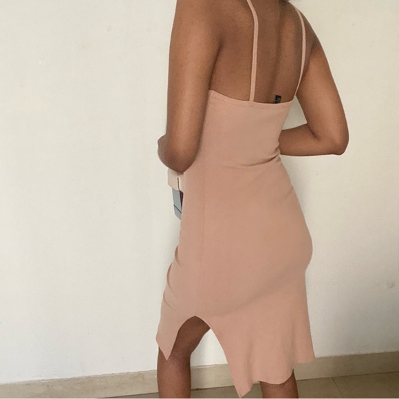 Forever21 knitted sleeveless bodycon dress in Tan or Cream - Picture 4 of 6